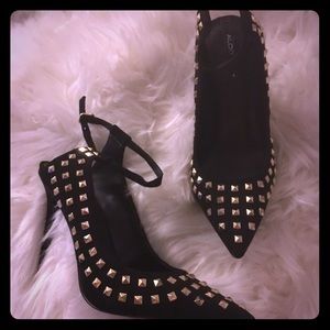 Aldo Black gold stud heels
